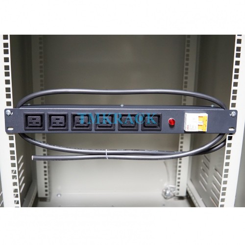 Thanh Nguồn PDU 6 Cổng C19 MCB32A Chuẩn 19inch TMK RACK - Giải pháp cung cấp điện tối ưu cho tủ rack thumb